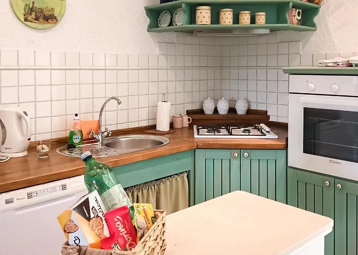 2 Bedroom Cozy In *