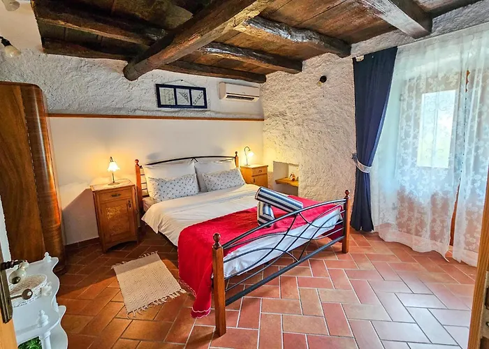 Semesterbostad 2 Bedroom Cozy In